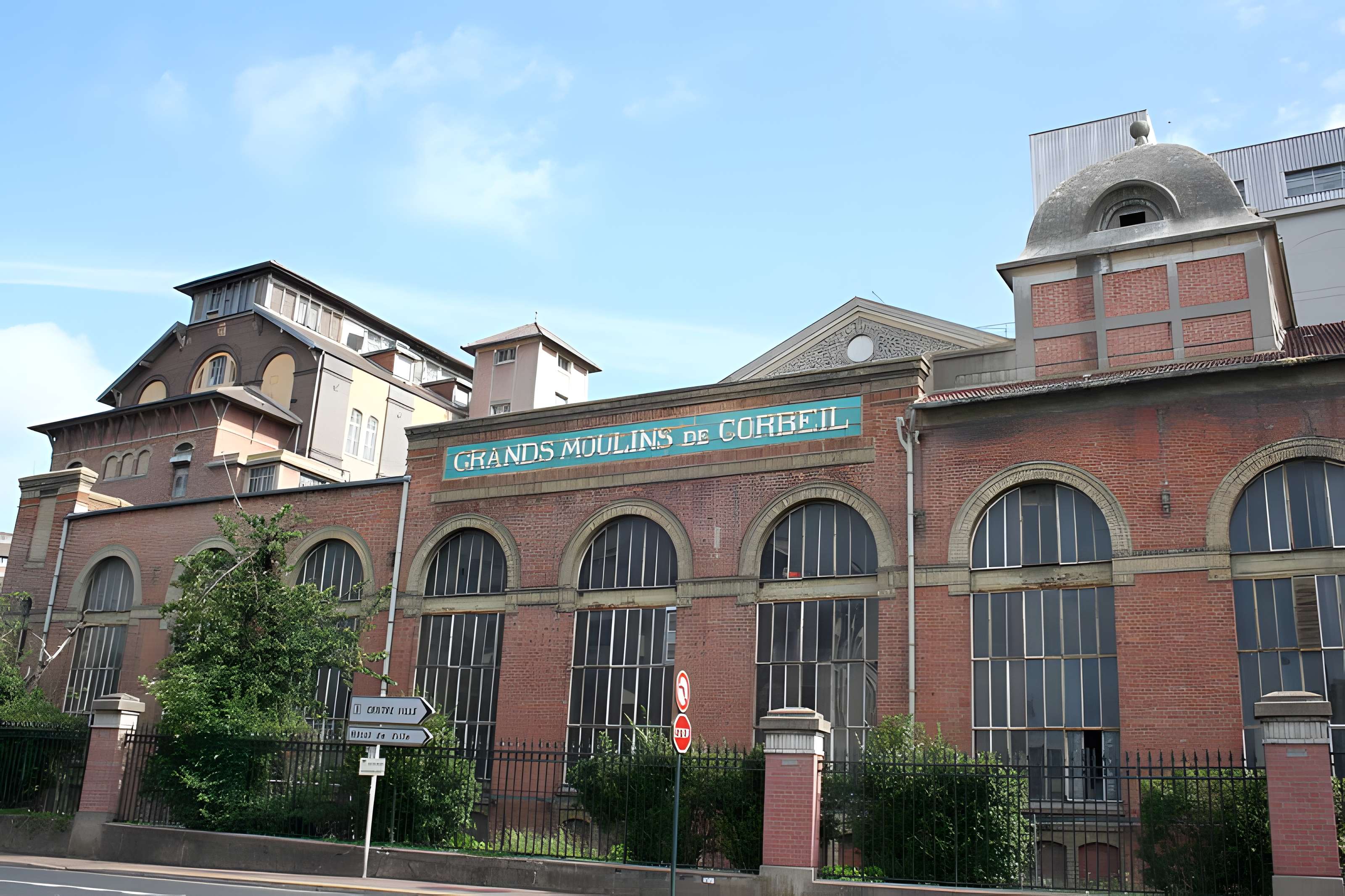 Grands moulins de Corbeil-Essonnes