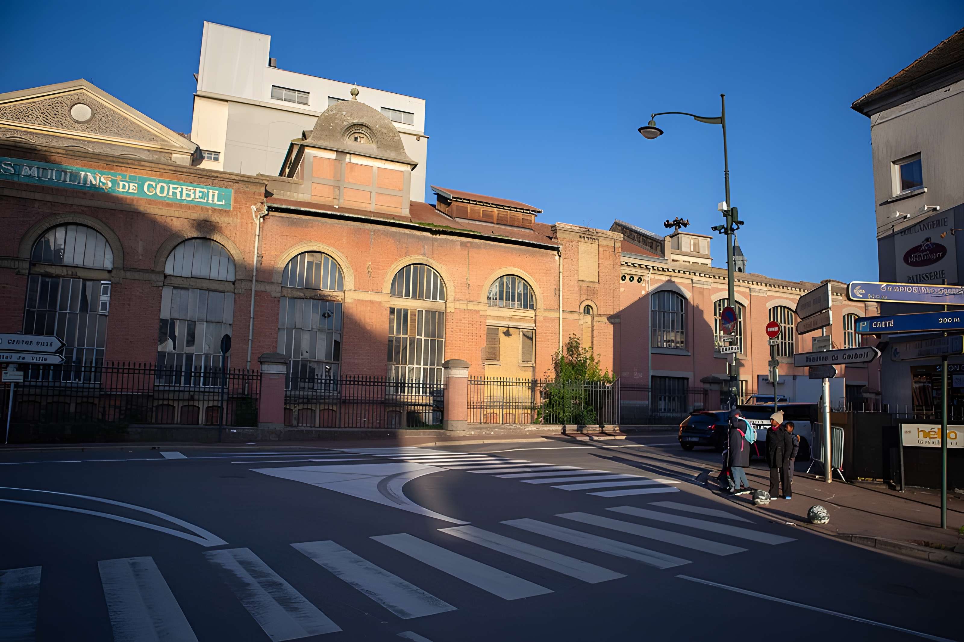 Grands moulins de Corbeil-Essonnes