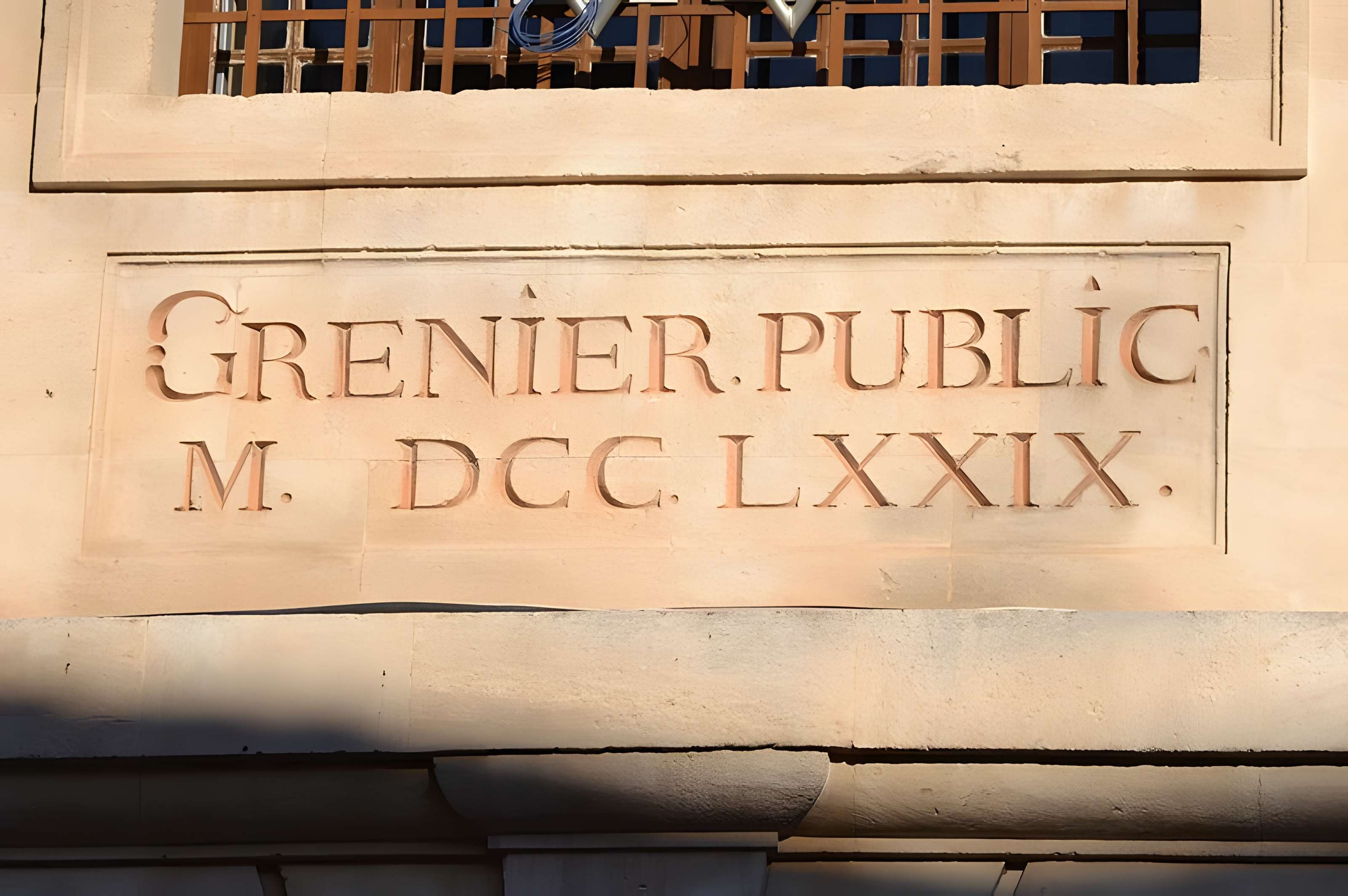 Grenier public de L'Isle-sur-la-Sorgue