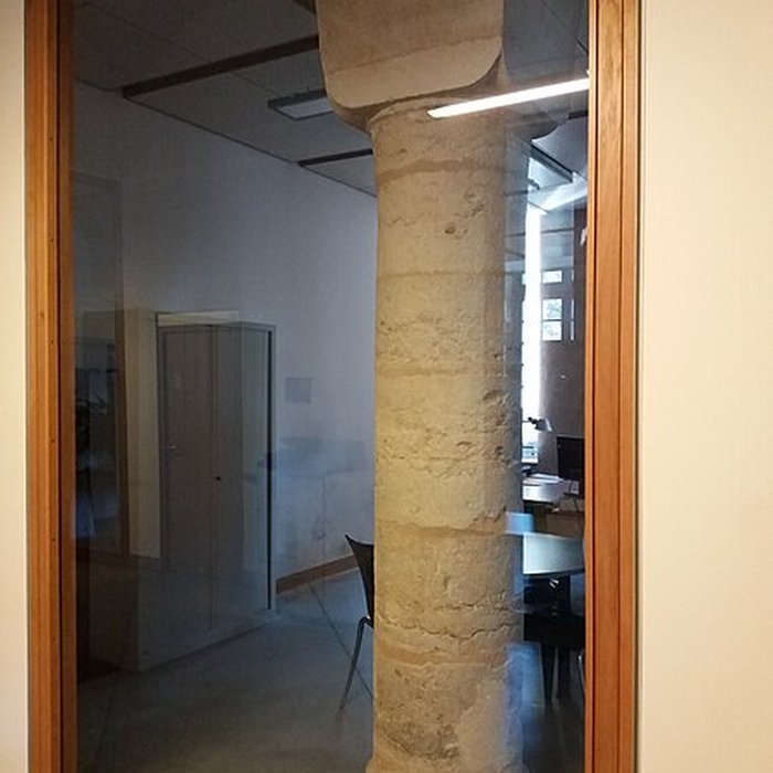 Photo de Immeuble dit Les Greniers dAbondance, actuellement siège de la DRAC Direction régionale des affaires culturelles