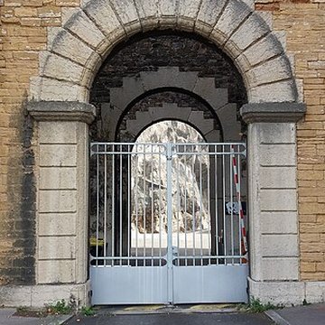 Immeuble dit Les Greniers dAbondance, actuellement siège de la DRAC Direction régionale des affaires culturelles