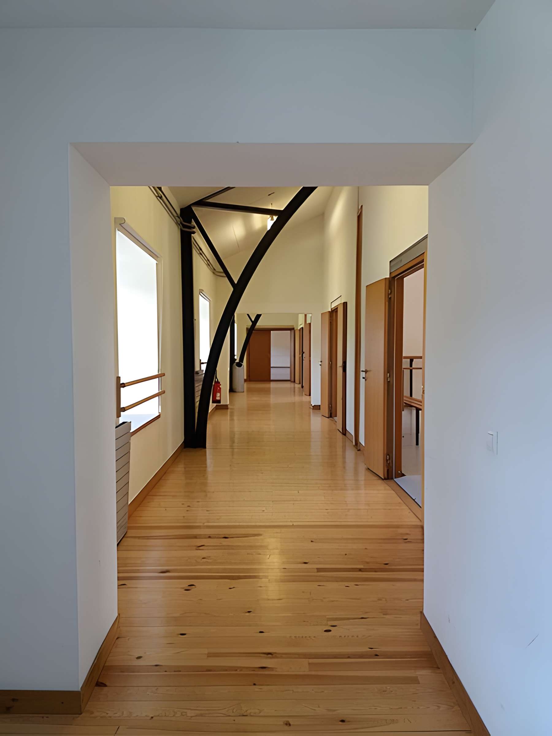 Immeuble dit Les Greniers d'Abondance, actuellement siège de la DRAC (Direction régionale des affaires culturelles)