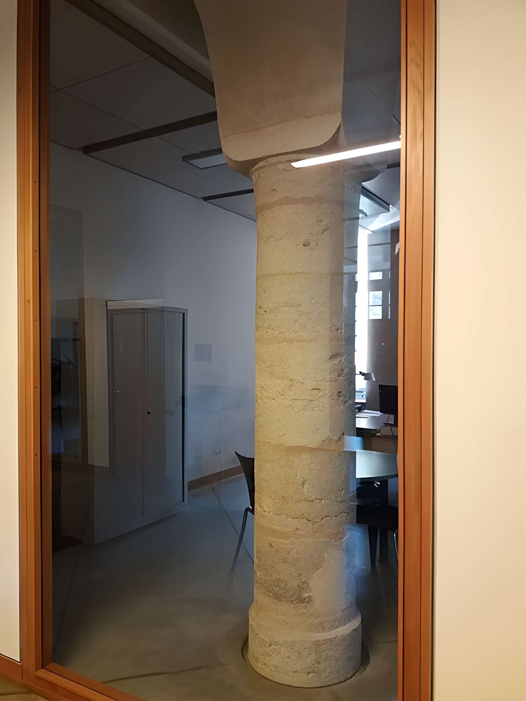 Immeuble dit Les Greniers d'Abondance, actuellement siège de la DRAC (Direction régionale des affaires culturelles)