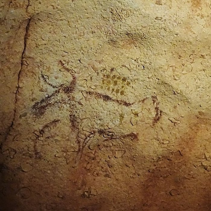 Photo de Grotte ornée dite grotte de la Tête du Lion