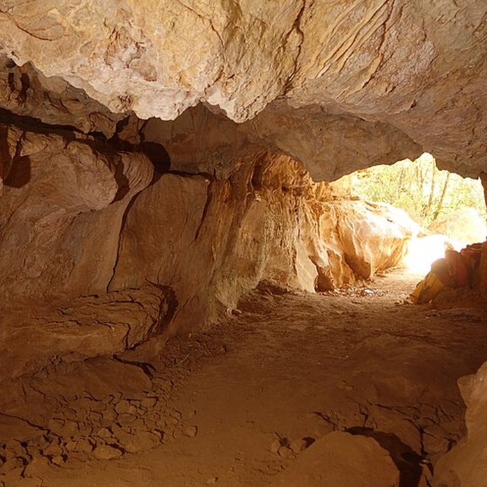Photo de Grotte de la Vache à Laroque