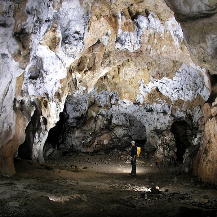 Photo de Grotte du Déroc à Vallon-Pont-dArc