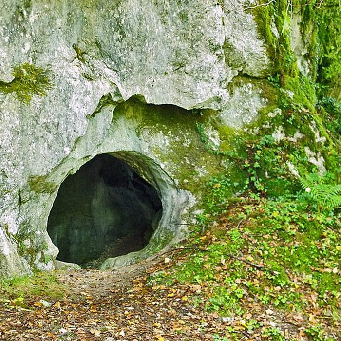 Photo de Grotte ornée paléolithique du Rocher de Ker à Massat