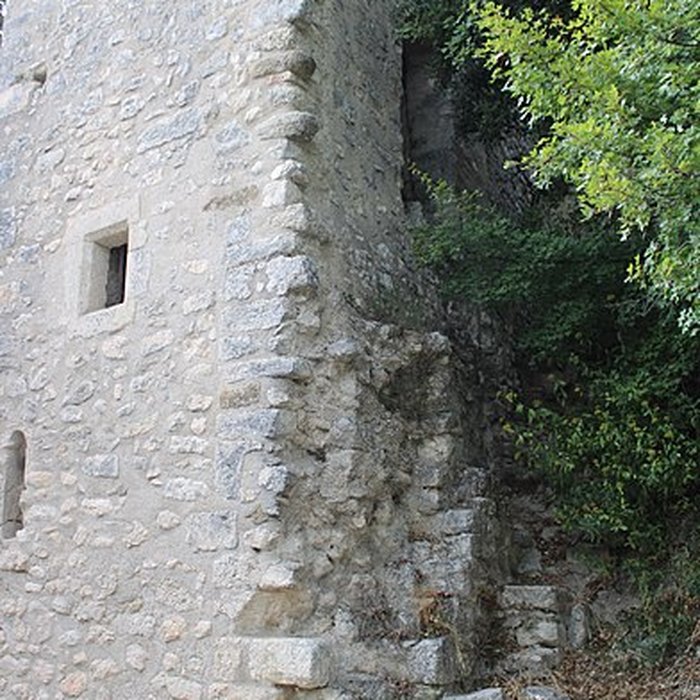 Photo de Grottes de Sainte-Anne-de-Goiron également sur commune de Lambesc