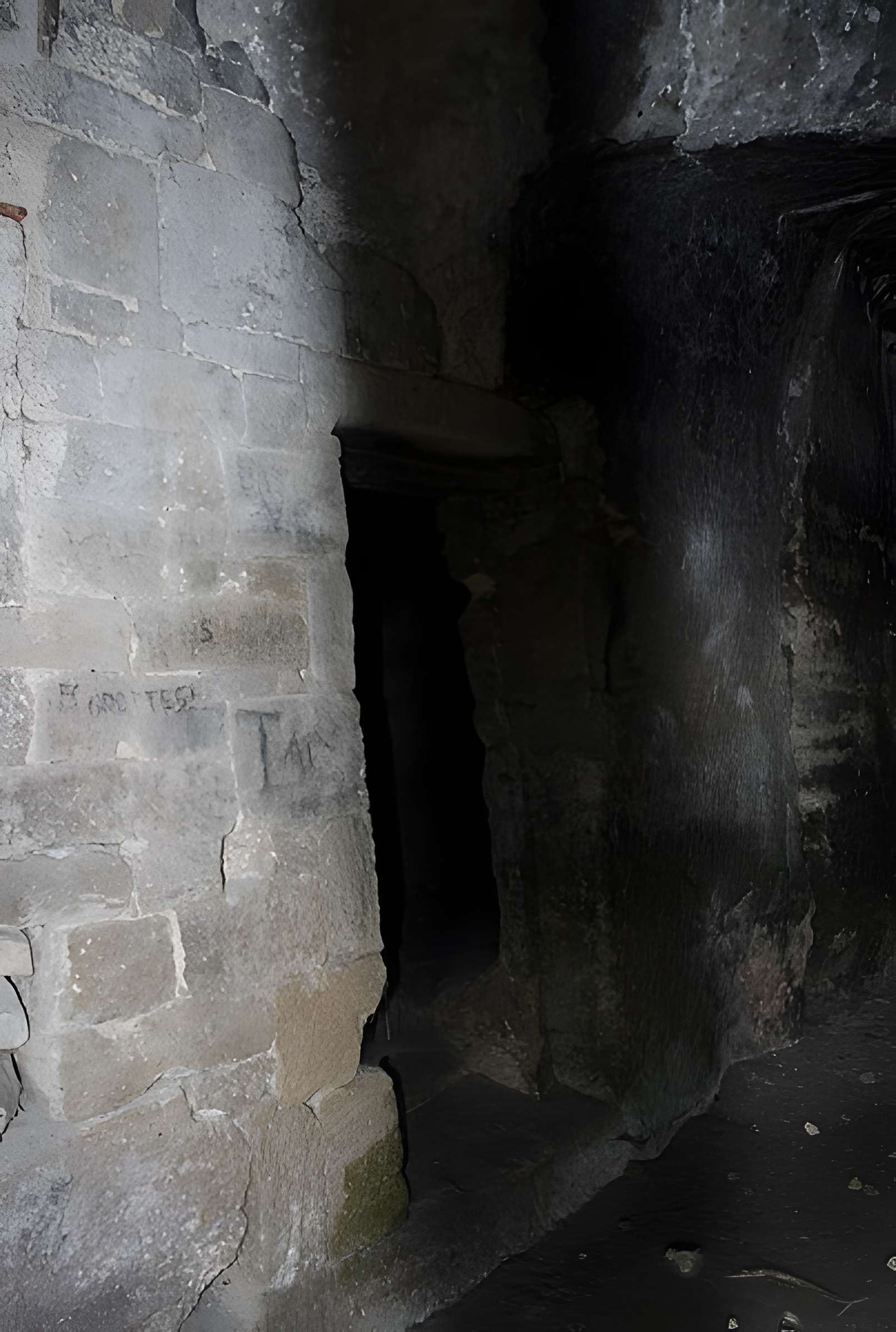 Grottes de Sainte-Anne-de-Goiron à Lambesc