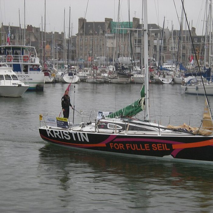 Photo de Groupe de deux maisons identiques Quai Morand à Paimpol