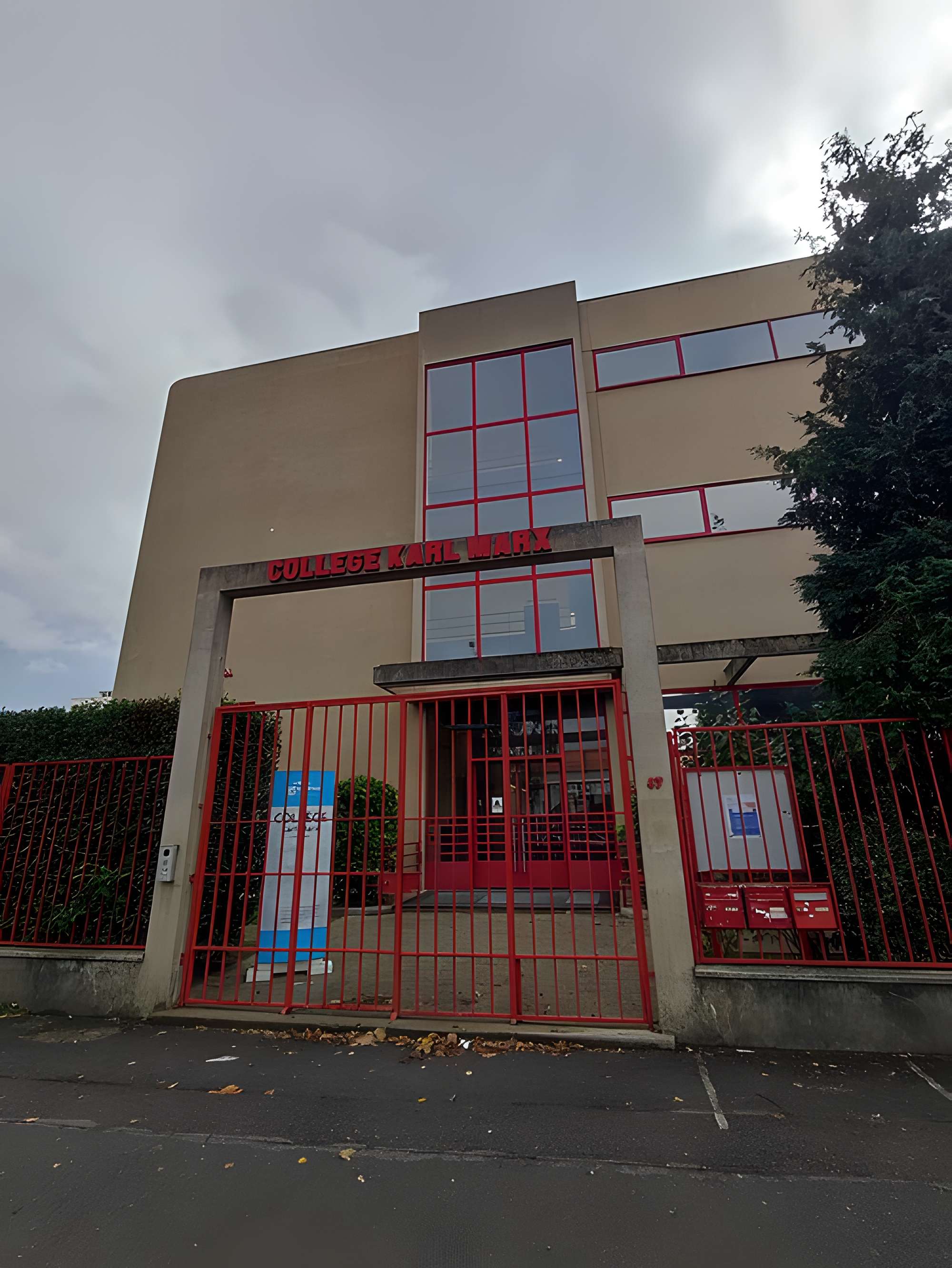 Groupe scolaire Karl-Marx de Villejuif