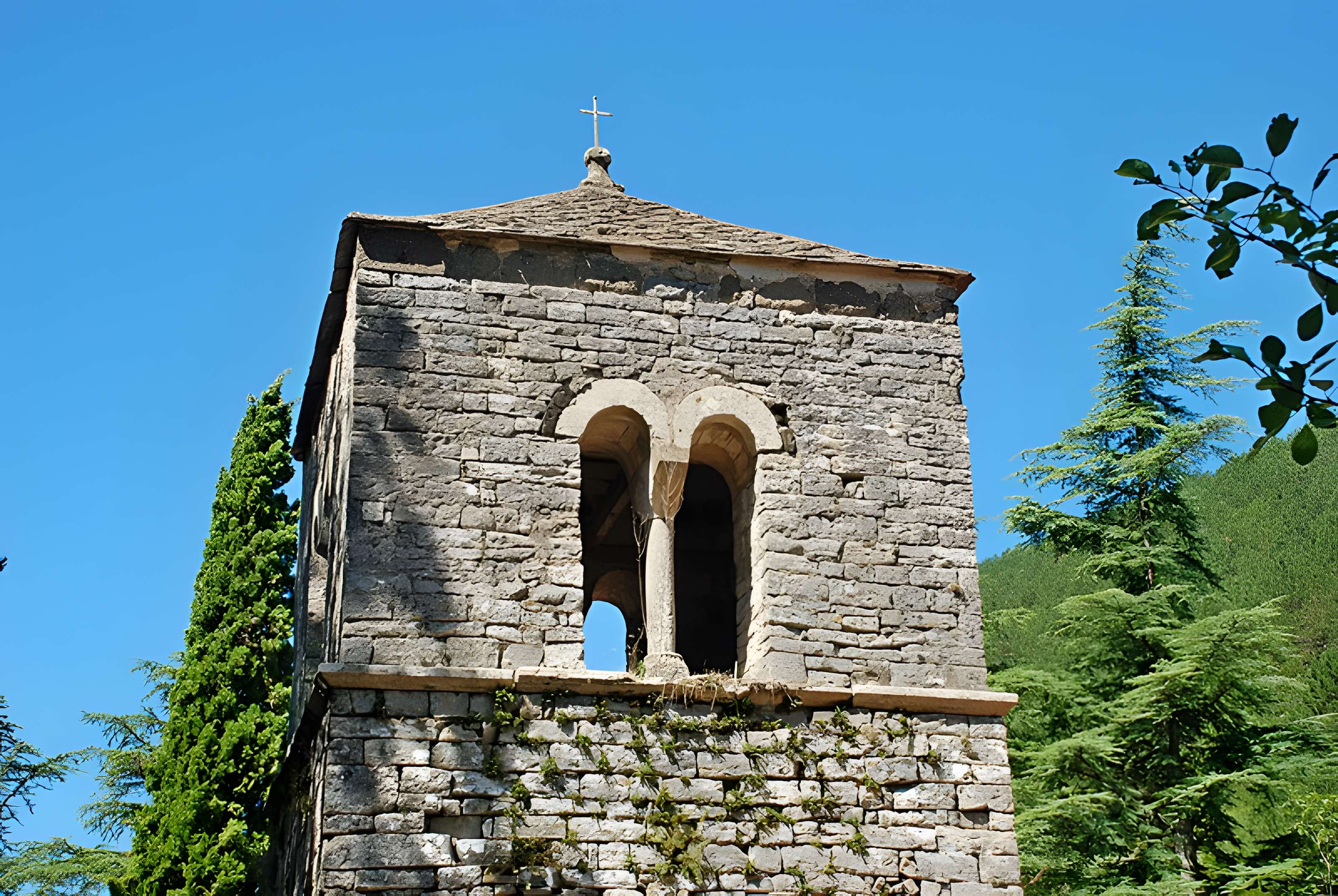 Chapelle Notre-Dame-de-Nize de Lunas