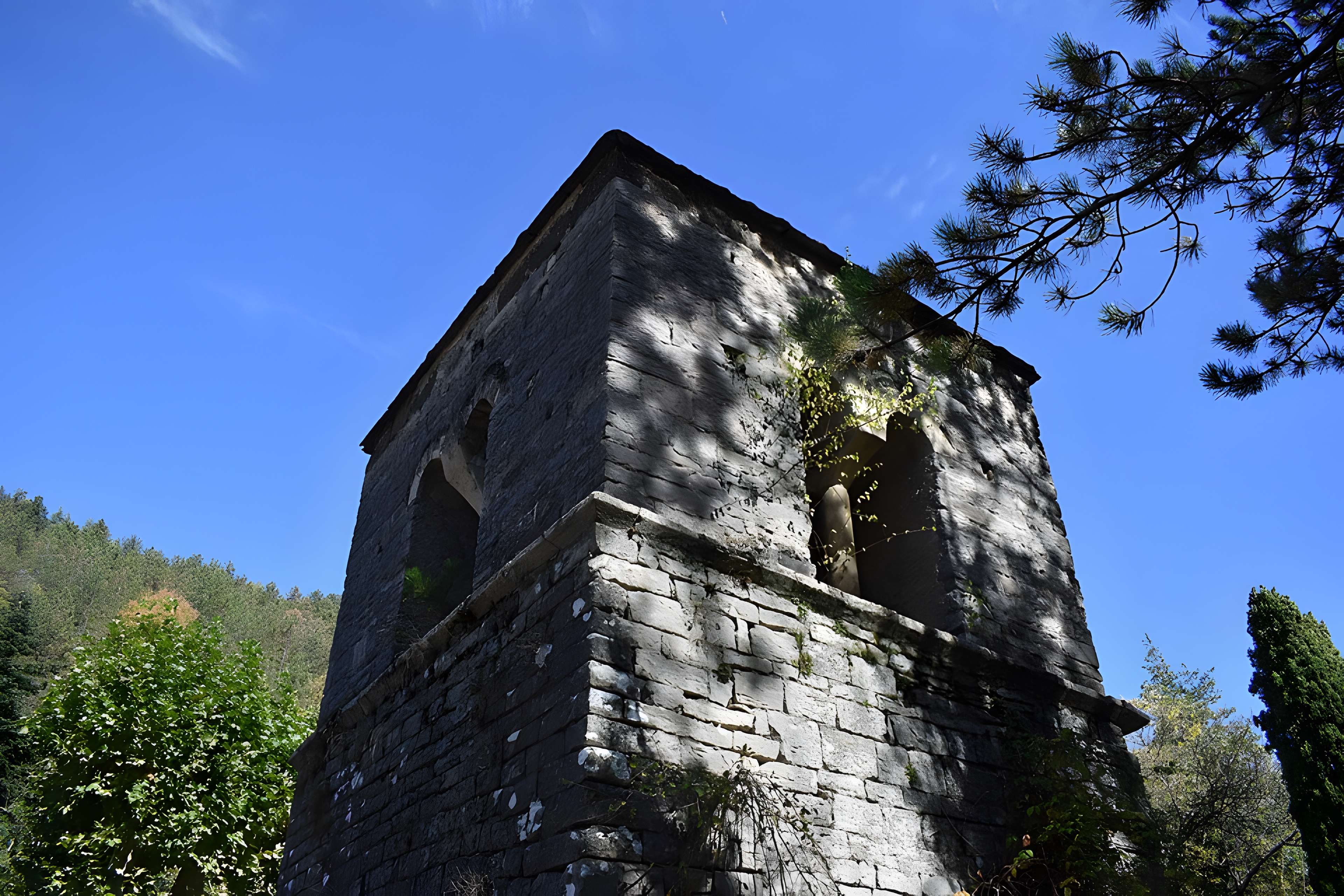Chapelle Notre-Dame-de-Nize de Lunas