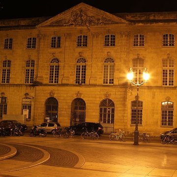 Halle aux grains dAix-en-Provence