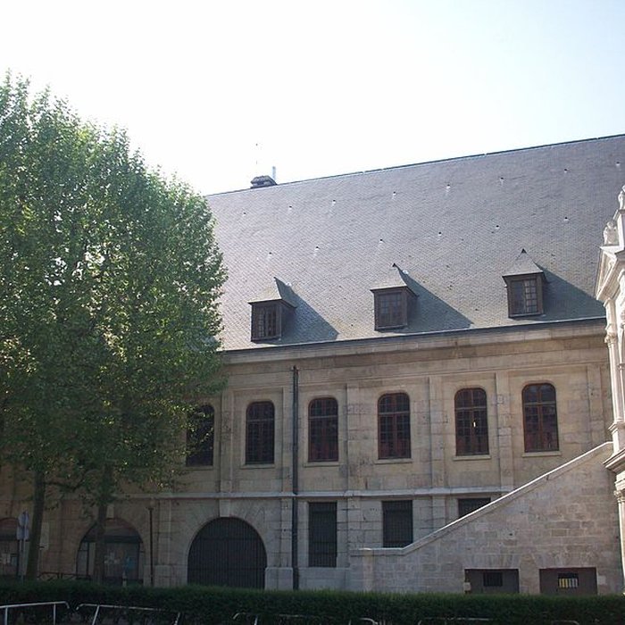 Photo de Halle aux Toiles de Rouen