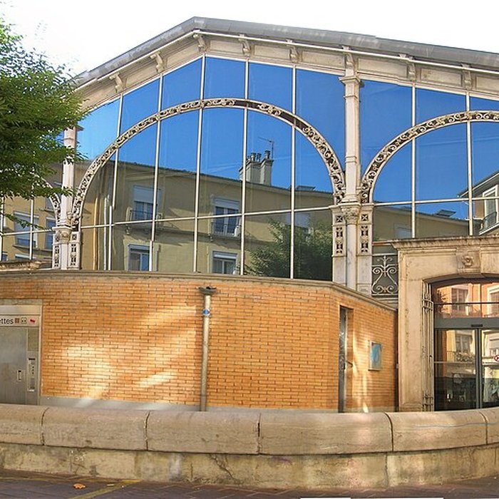 Photo de Marché couvert dit Halle Sainte-Claire