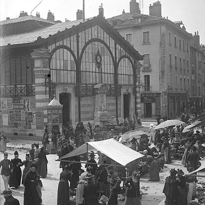 Photo de Marché couvert dit Halle Sainte-Claire