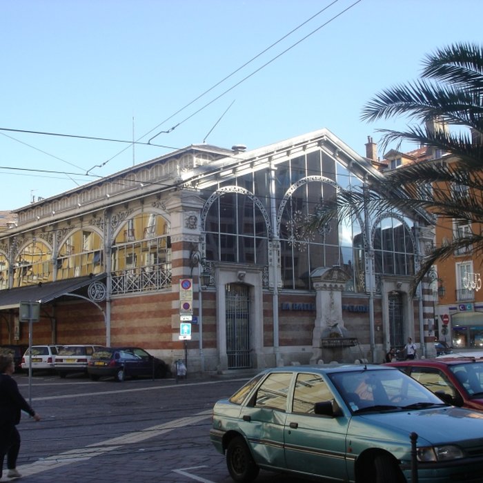 Photo de Marché couvert dit Halle Sainte-Claire