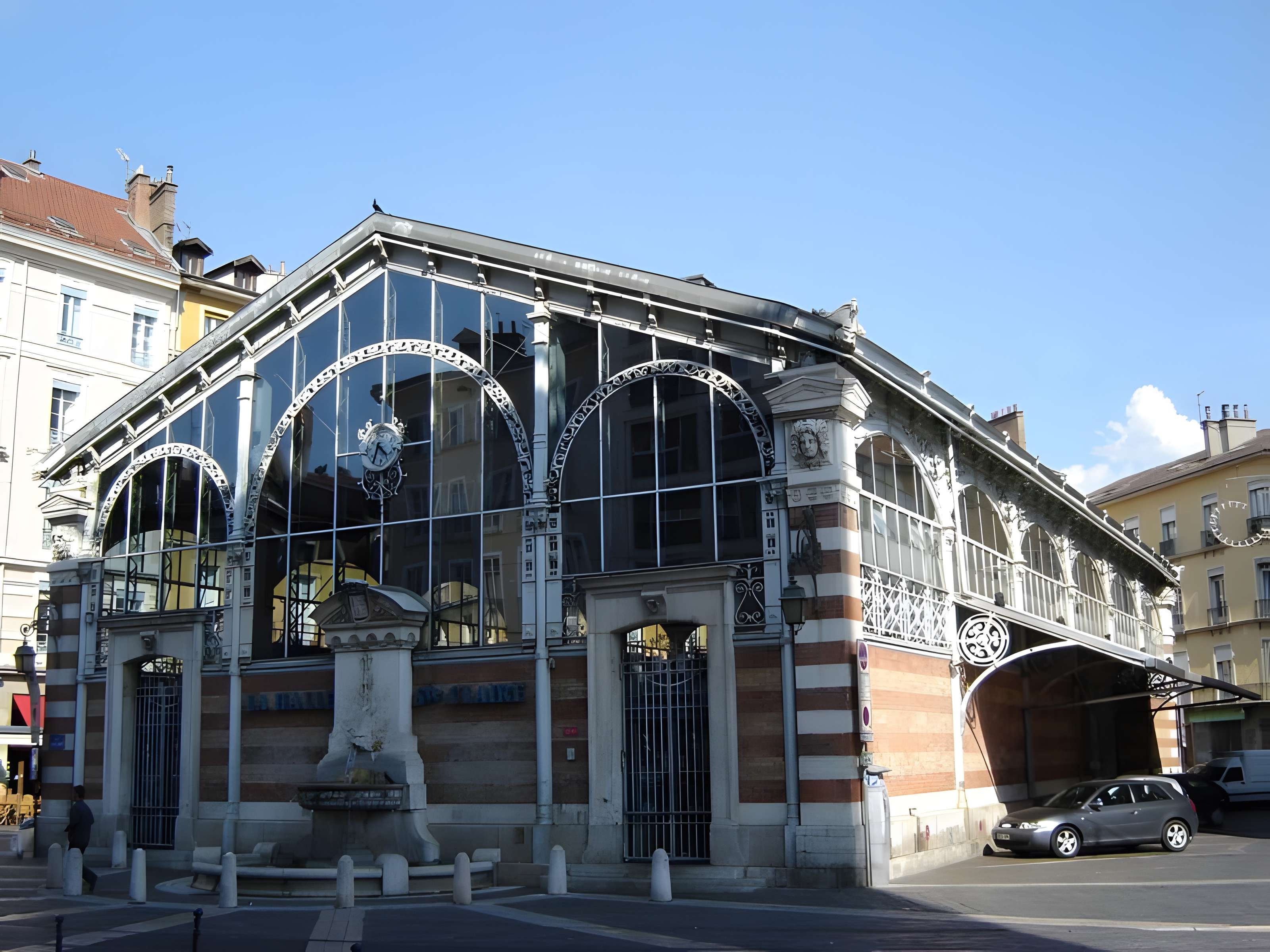 Halle Sainte-Claire de Grenoble 