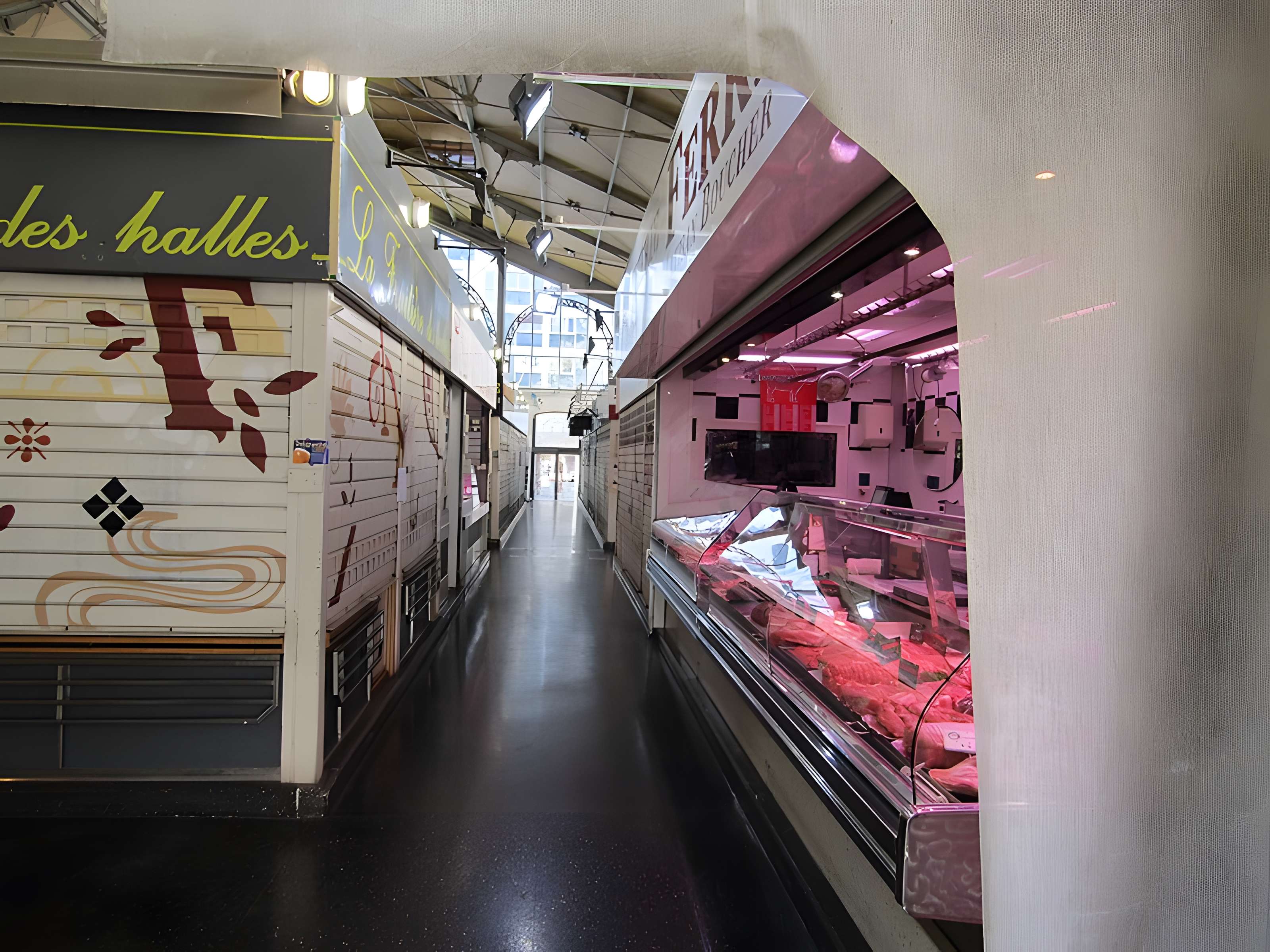 Marché couvert dit Halle Sainte-Claire