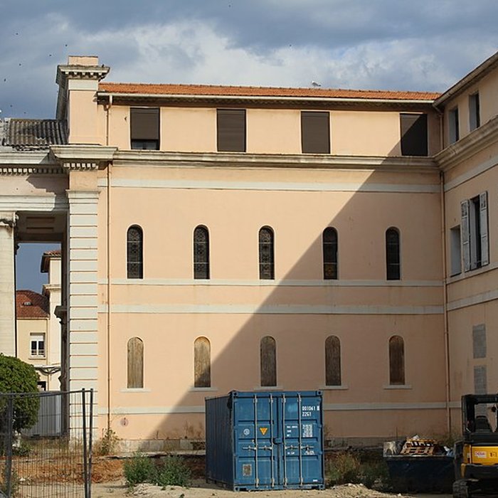 Photo de Hôpital Chalucet et jardin Alexandre-Ier de Toulon