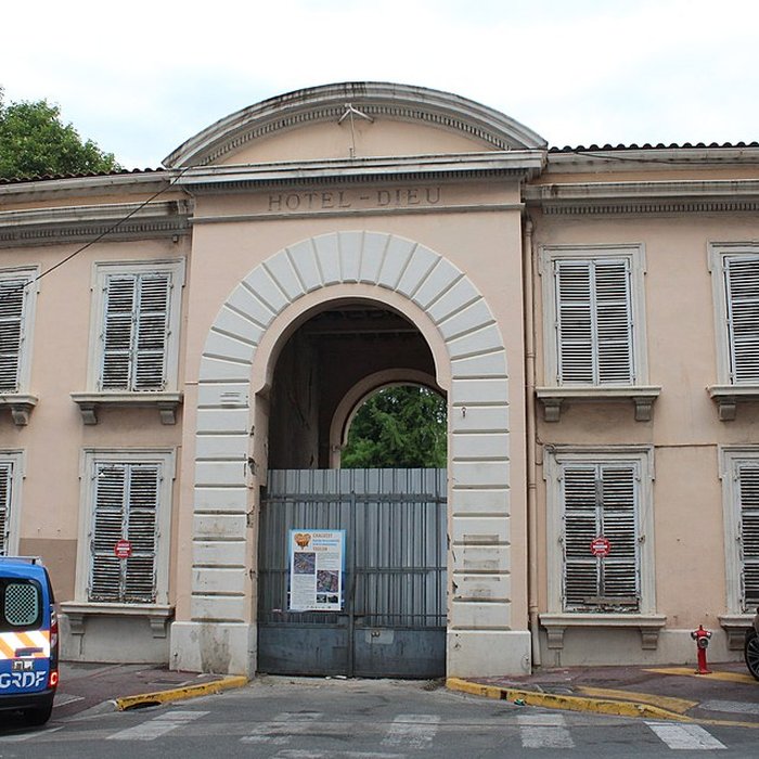 Photo de Hôpital Chalucet et jardin Alexandre-Ier de Toulon