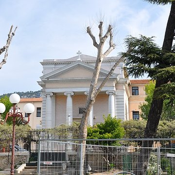 Hôpital Chalucet et jardin Alexandre-Ier de Toulon