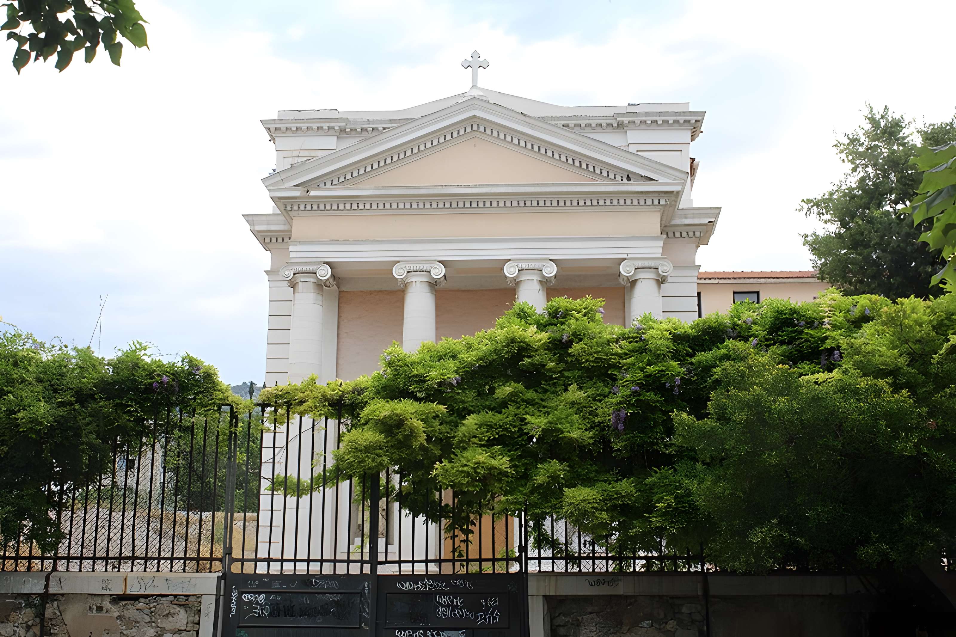 Hôpital Chalucet et jardin Alexandre-Ier de Toulon