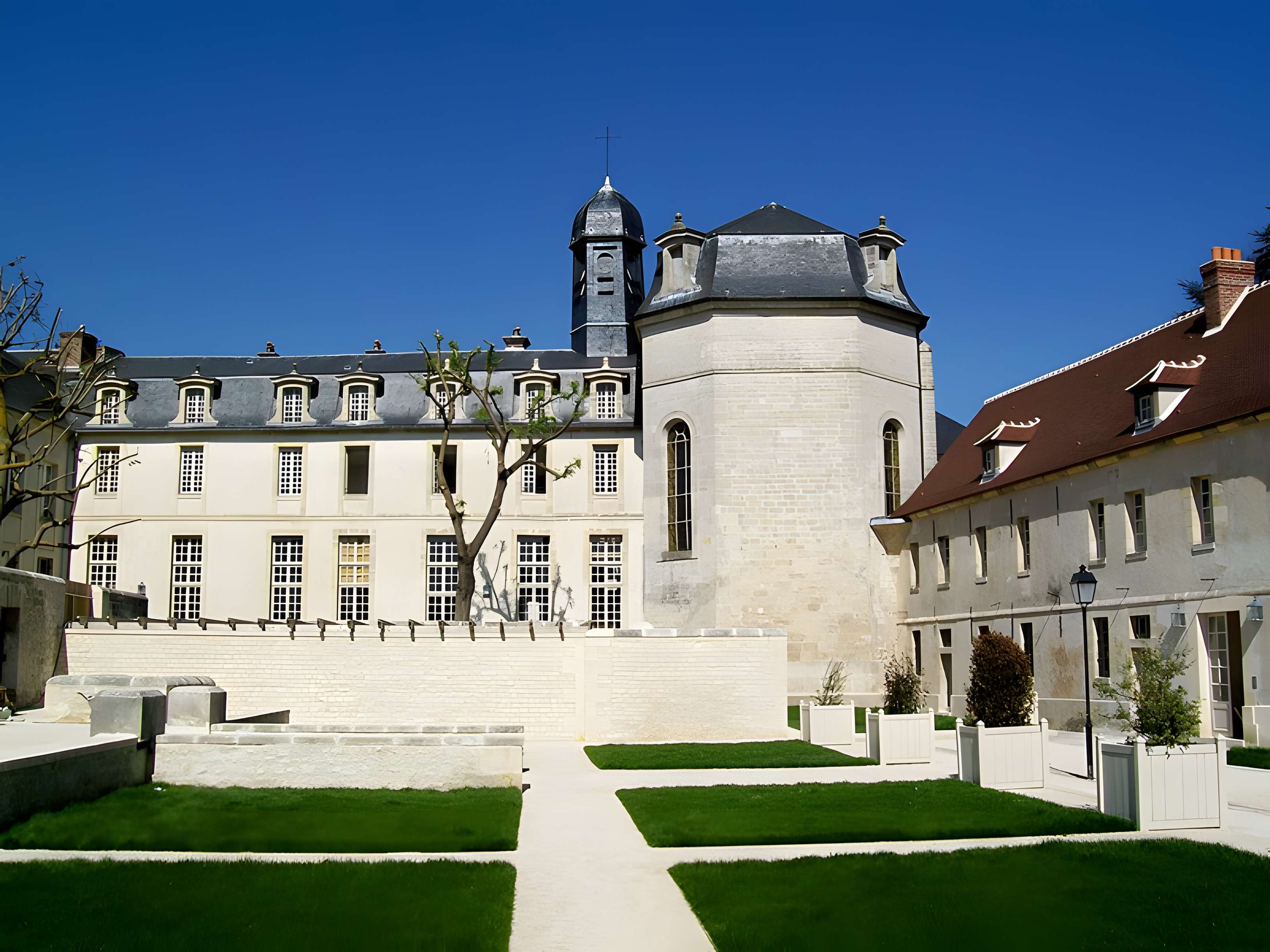 Hôpital de la Charité de Senlis
