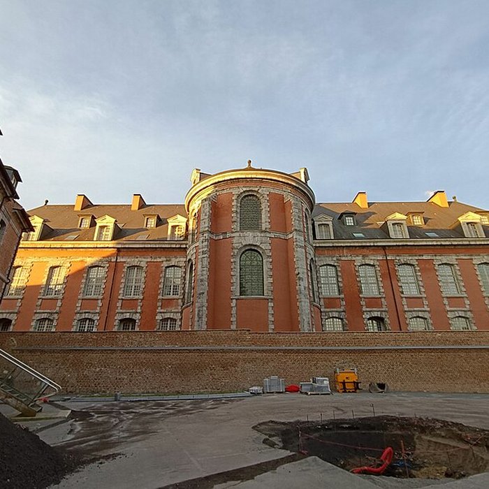 Photo de Hôpital général de Valenciennes