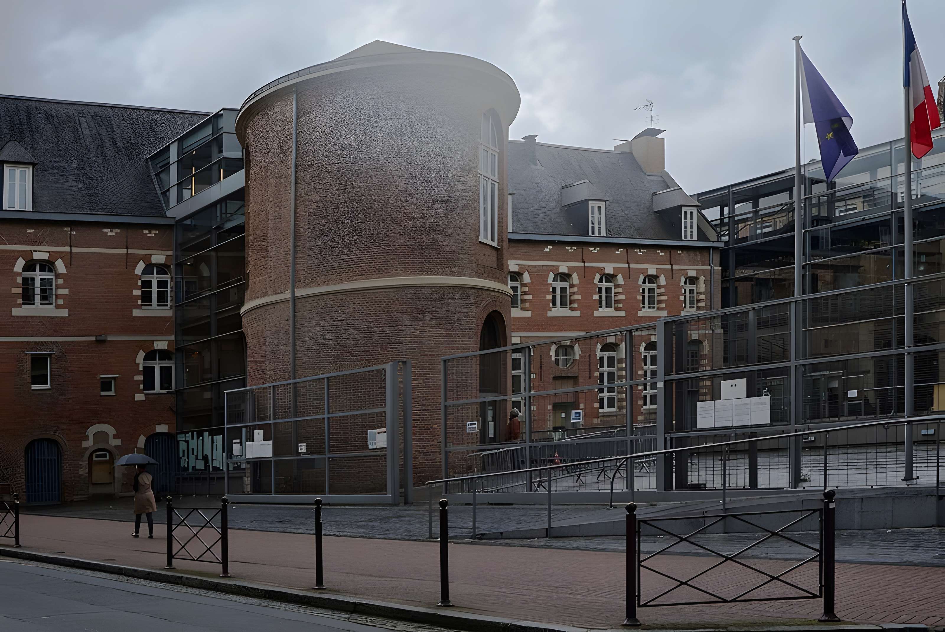 Hôpital militaire Scrive, ancien collège des Jésuites