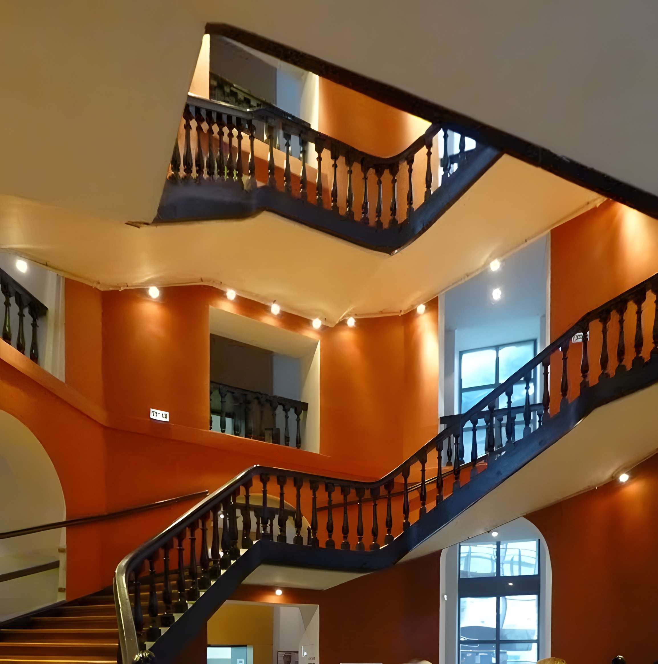 Hôpital militaire Scrive, ancien collège des Jésuites