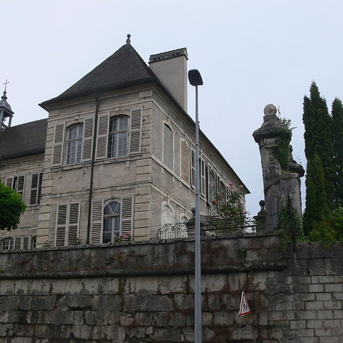 Photo de Hôpital rural Saint-Louis dOrnans