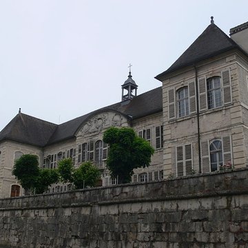 Hôpital rural Saint-Louis dOrnans