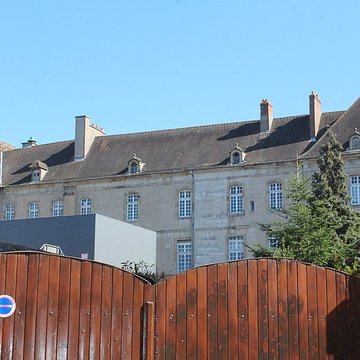 Hôpital Saint-Gabriel dAutun