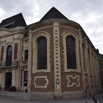 Hopital Saint-Julien de Cambrai