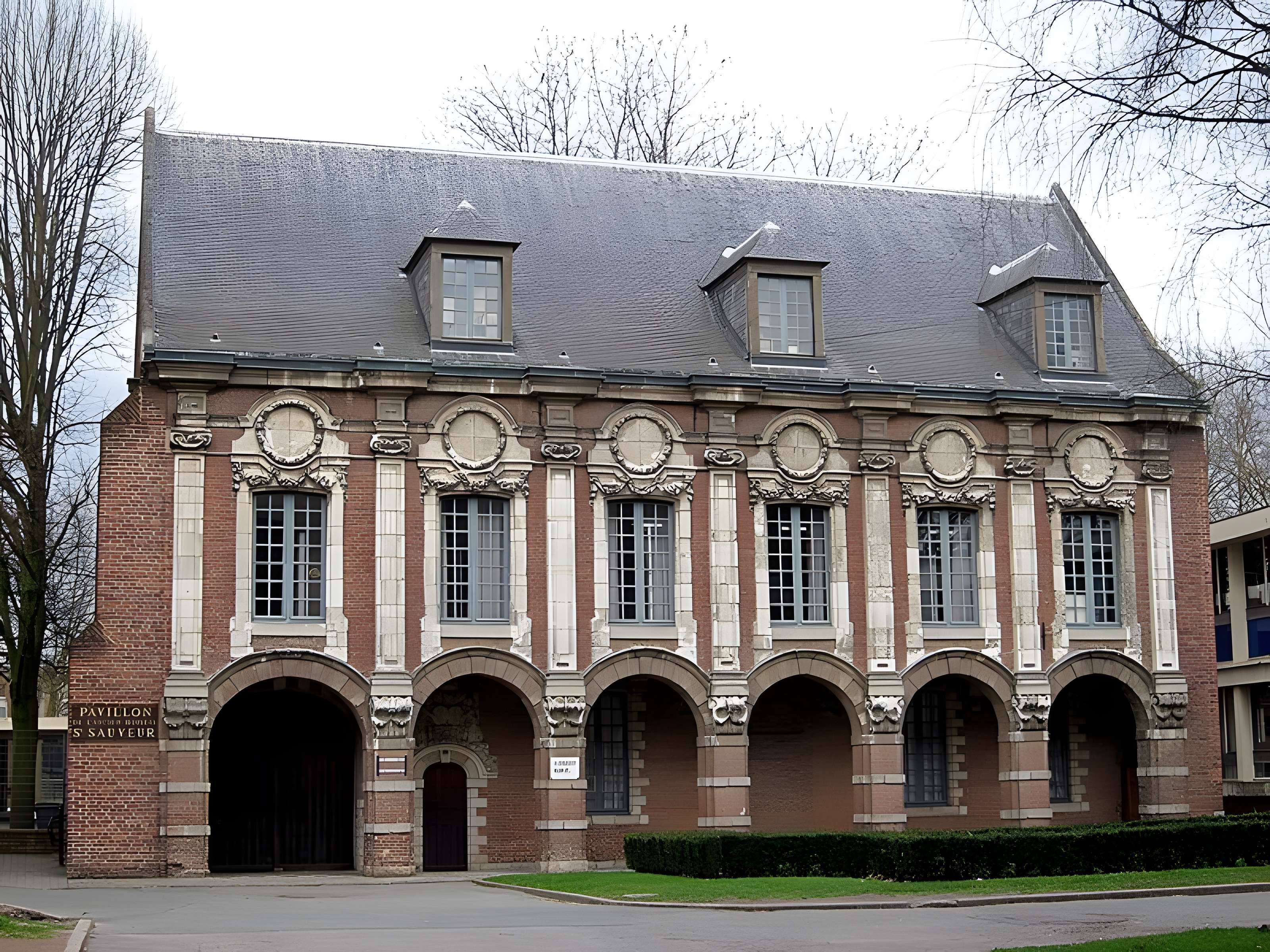 Hôpital Saint-Sauveur de Lille 