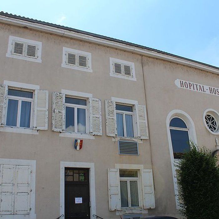 Photo de Hôpital-hospice de Bâgé-le-Châtel