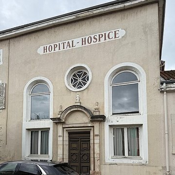 Hôpital-hospice de Bâgé-le-Châtel