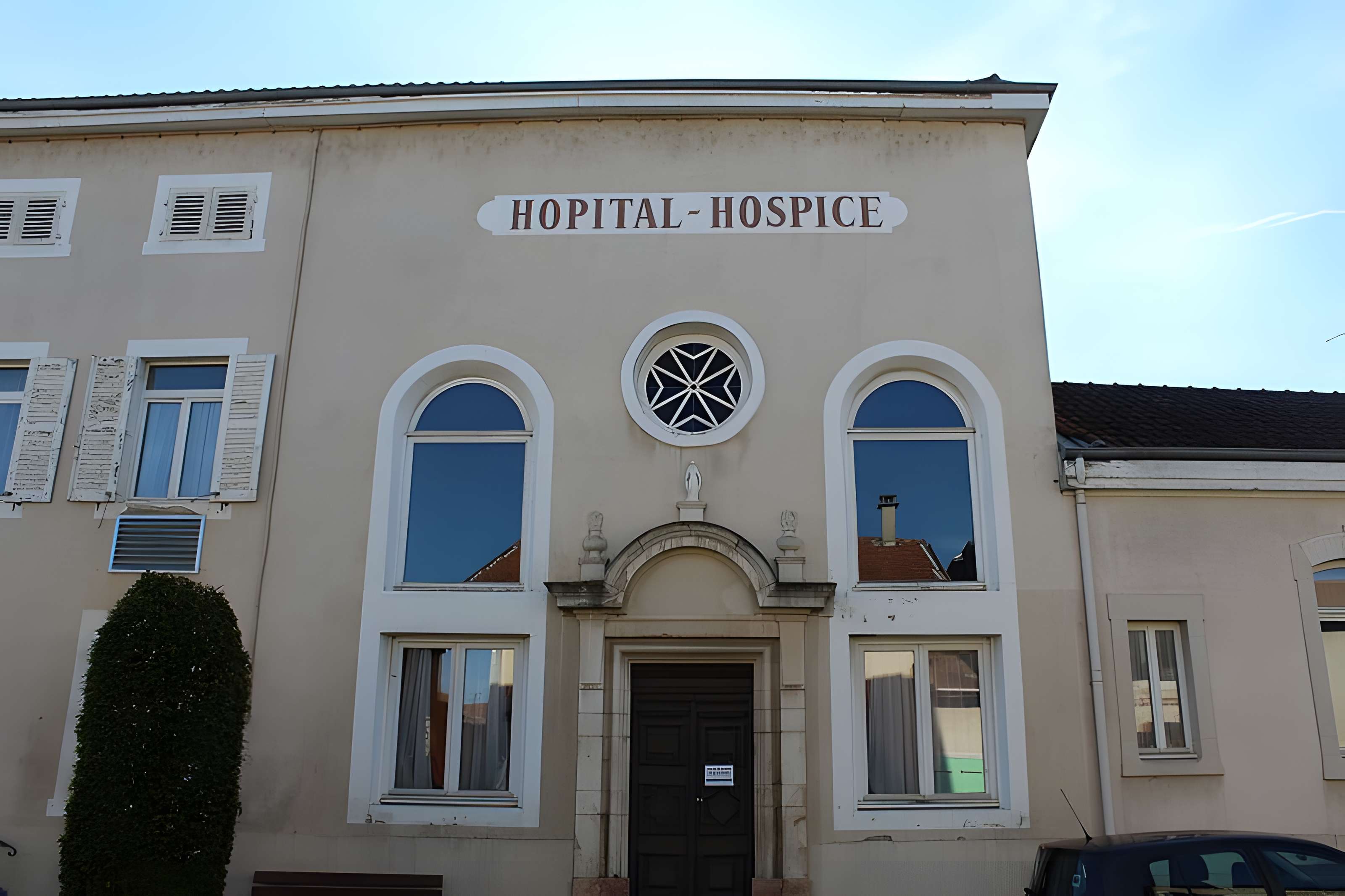 Hôpital-hospice de Bâgé-le-Châtel