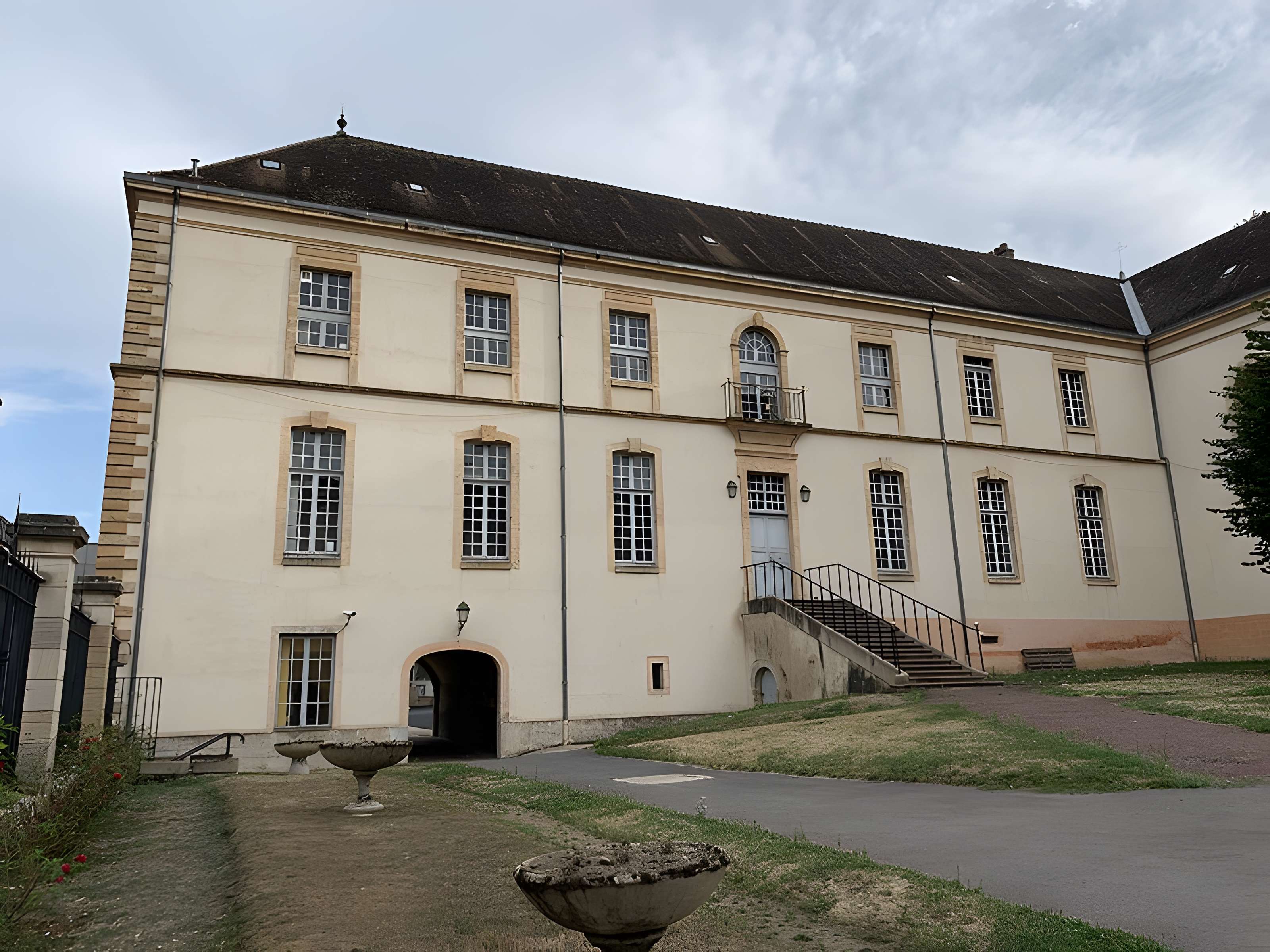 Hôpital-hospice de Cluny