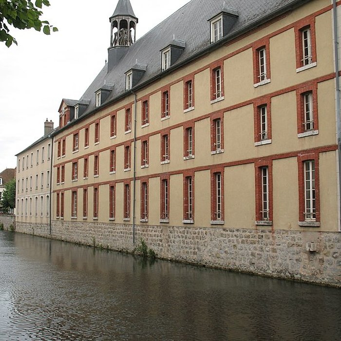 Photo de Hospice de Nemours