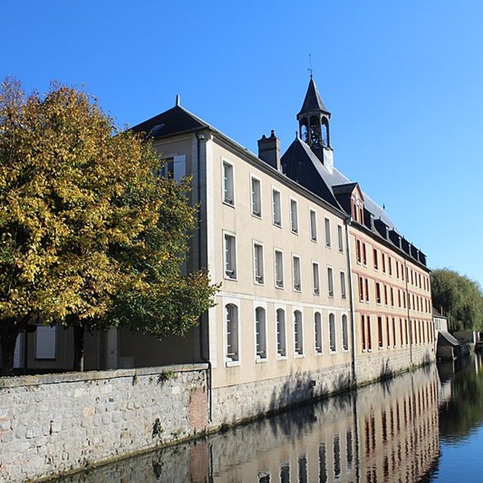 Photo de Hospice de Nemours