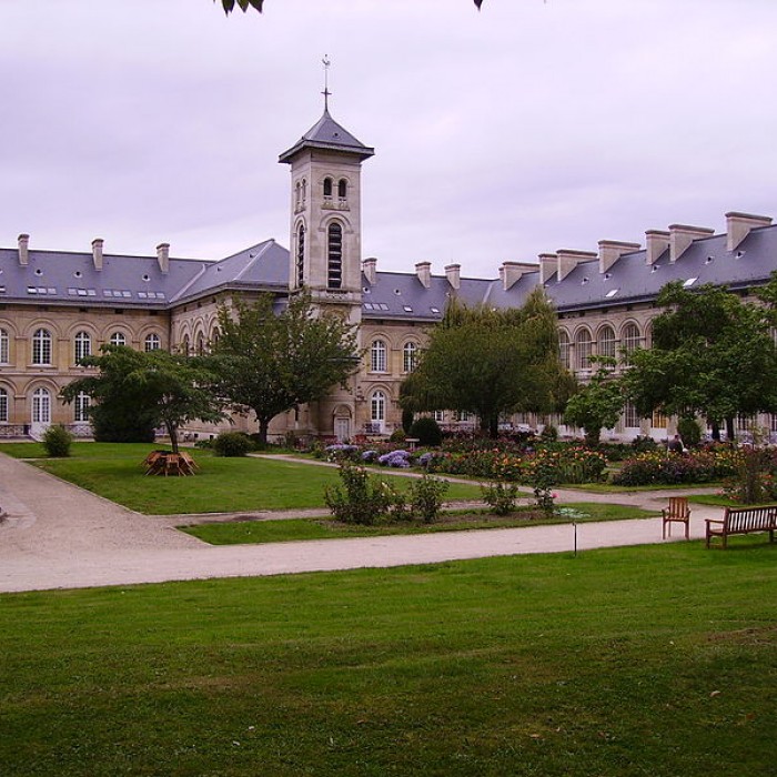 Photo de Hospice Ferrari de Clamart