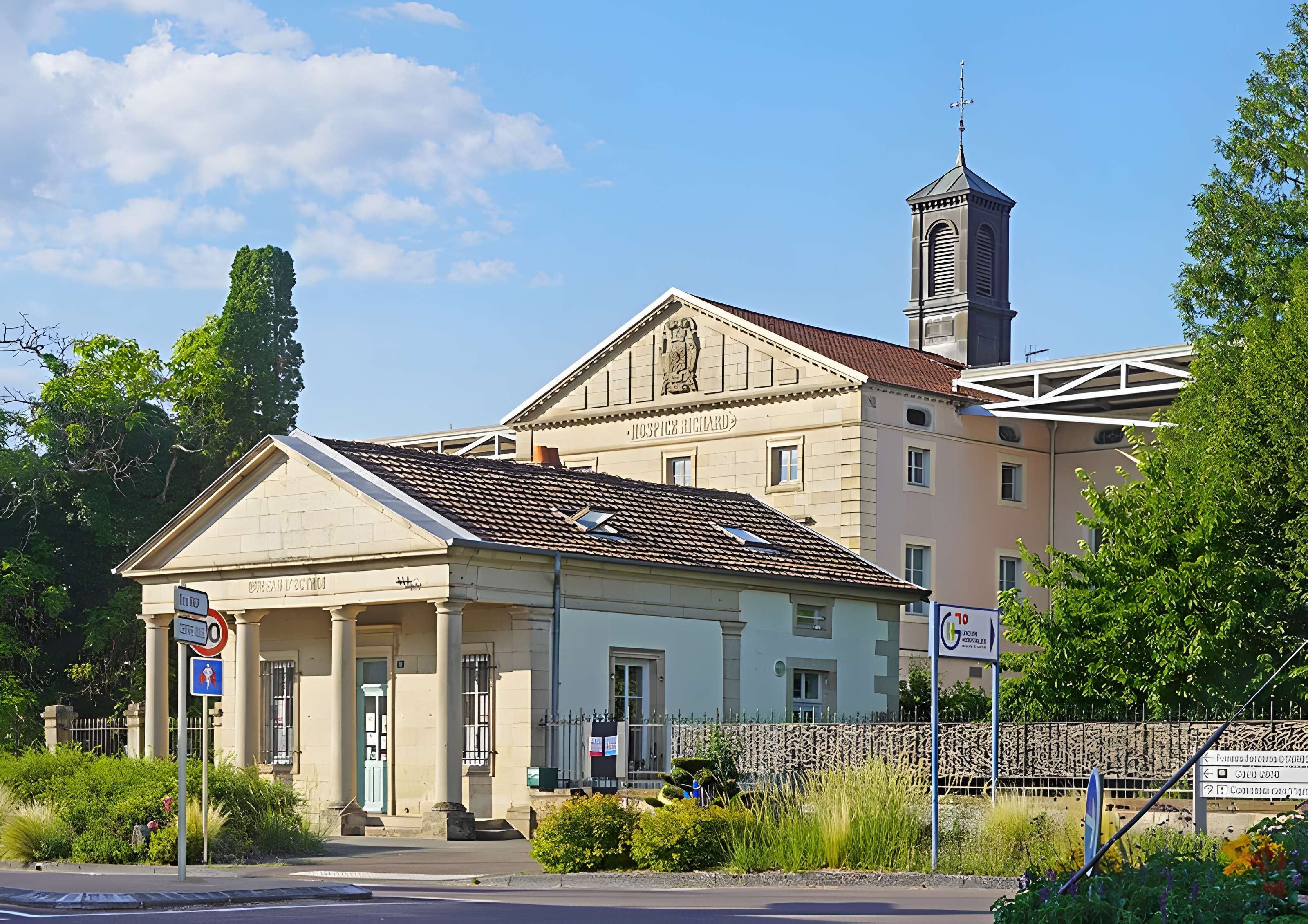 Hospice Marie-Richard de Lure