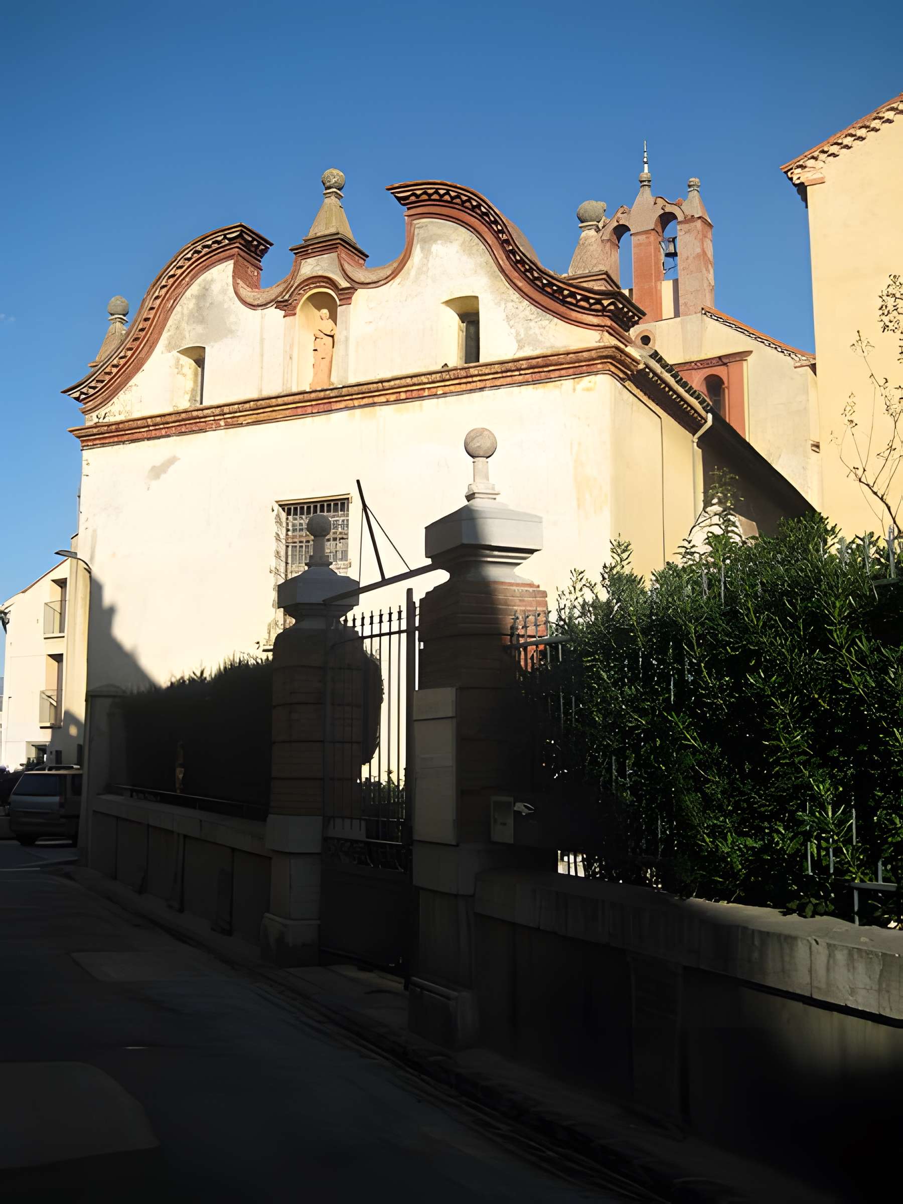 L'Hospici d'Illa : Ancien Hospice Saint-Jacques d'Ille-sur-Têt 
