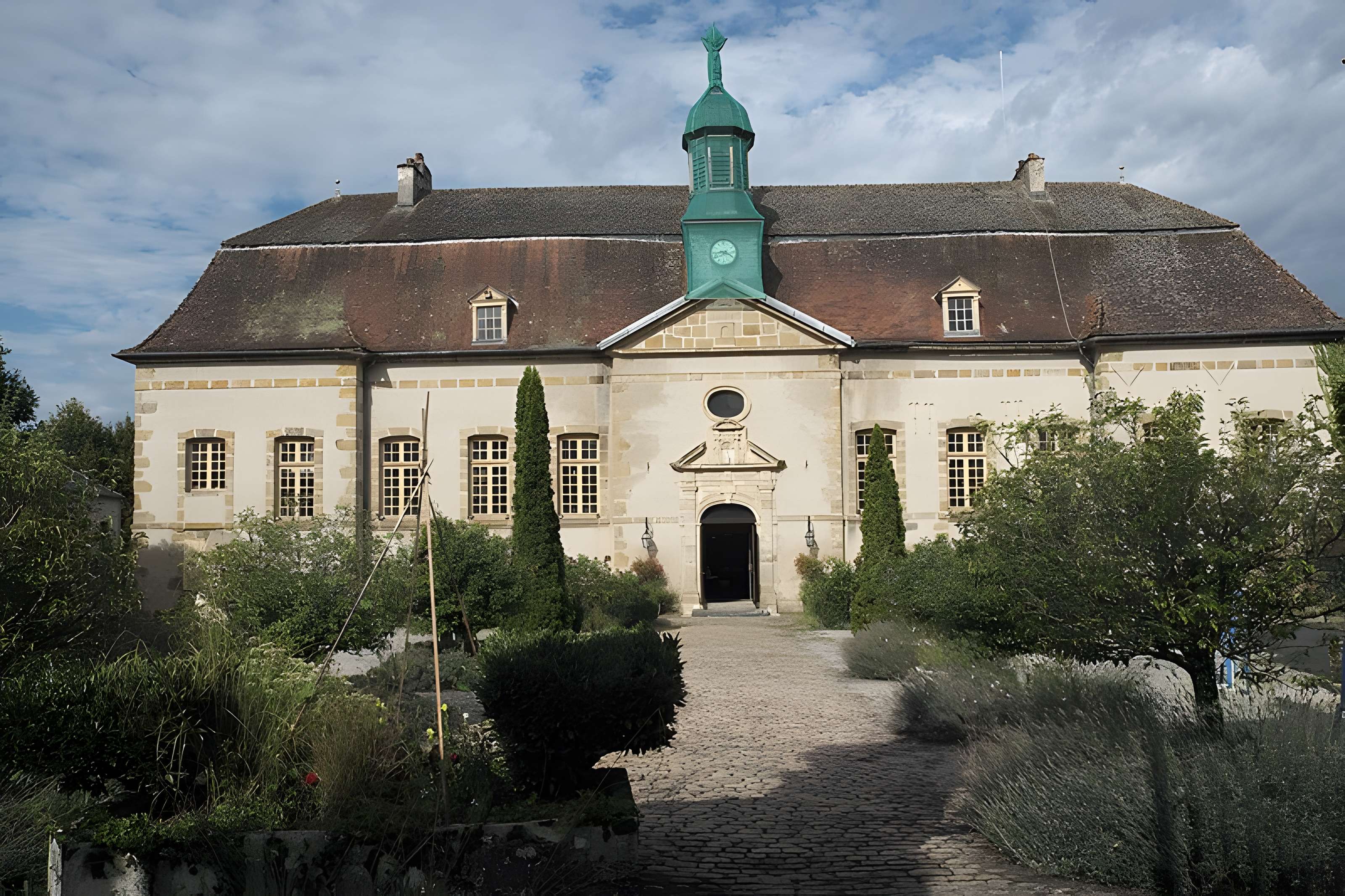 Hospice Saint-Pierre d'Arnay-le-Duc