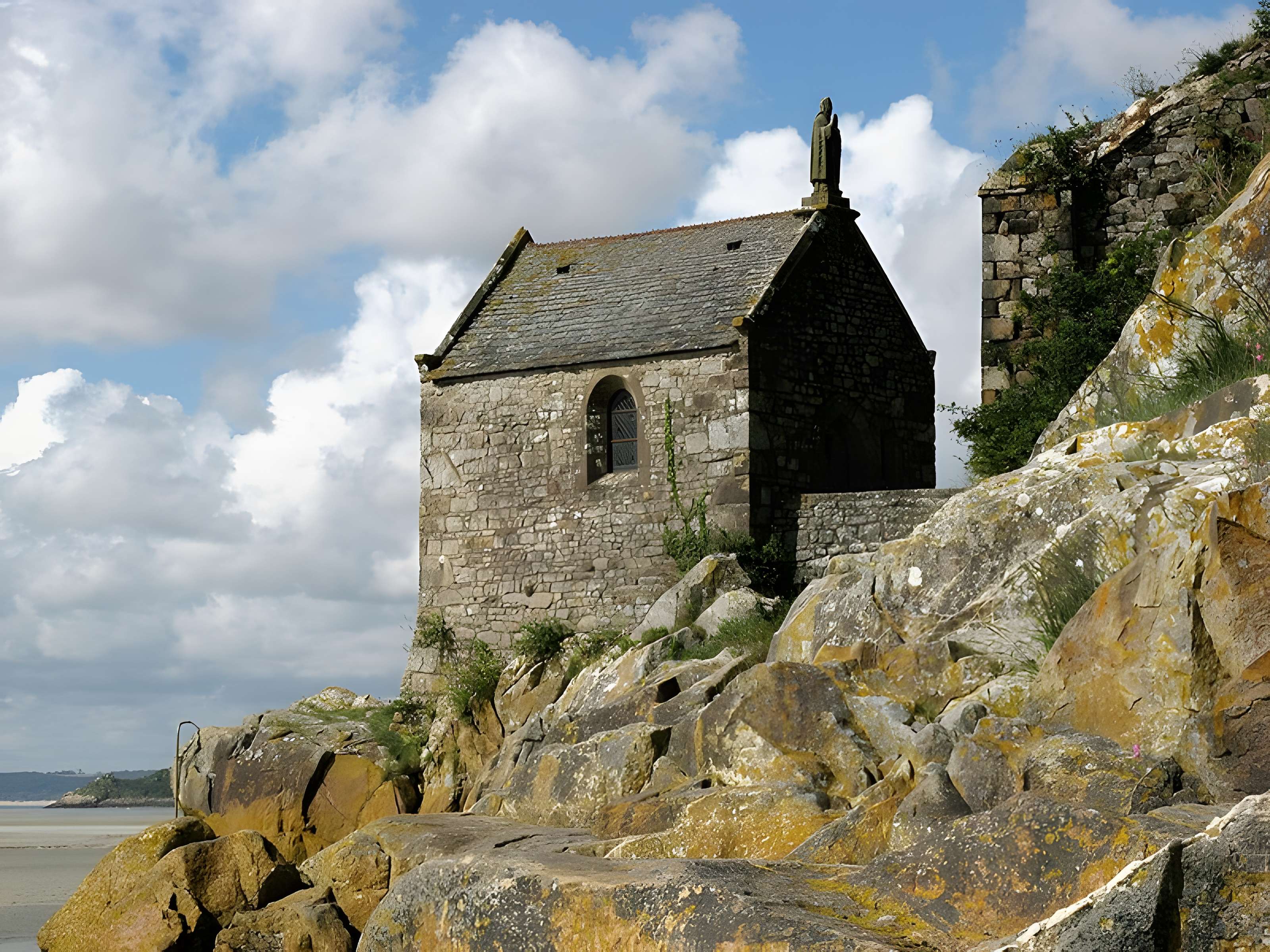 Chapelle Saint-Aubert du Mont-Saint-Michel