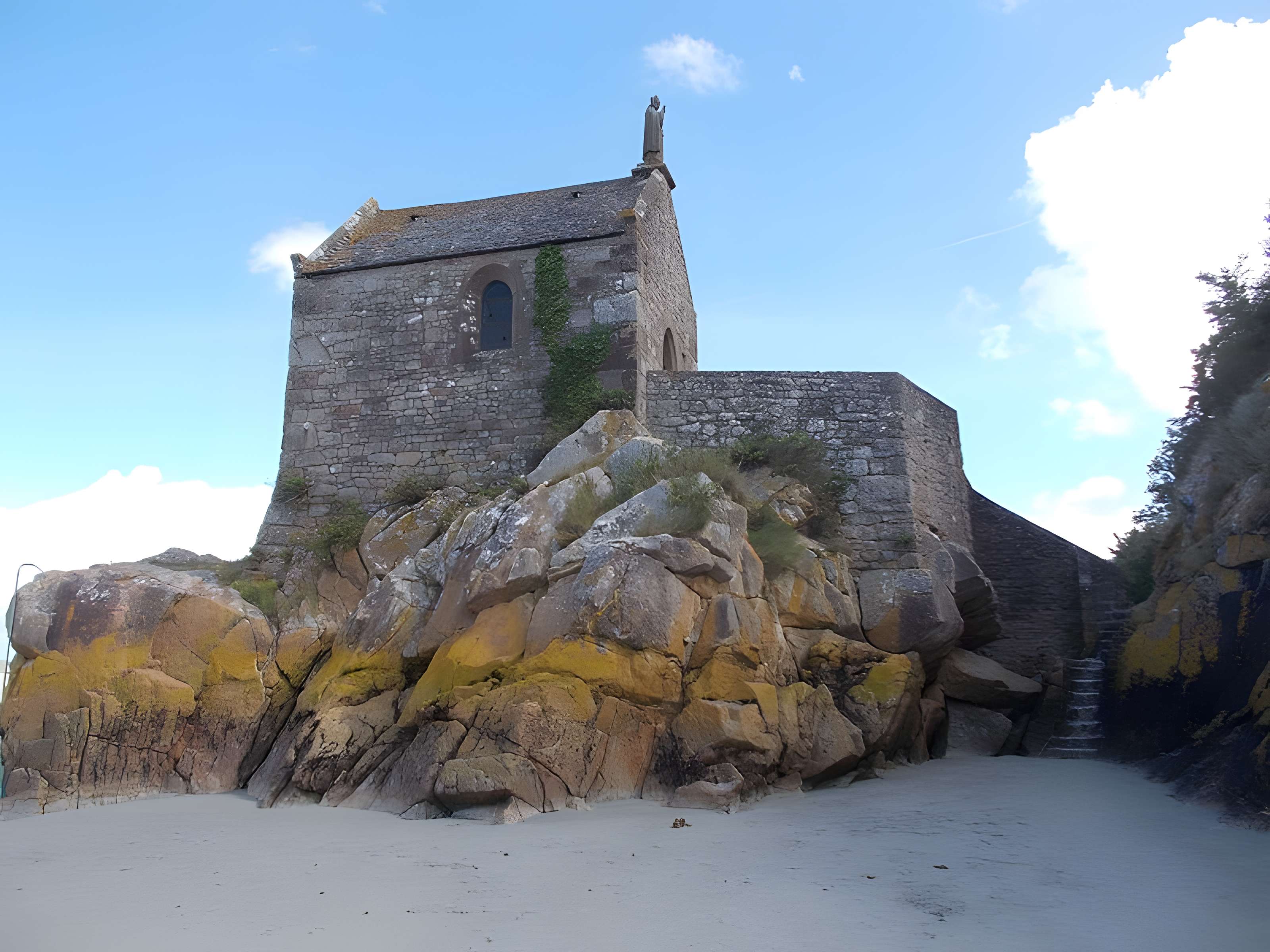 Chapelle Saint-Aubert du Mont-Saint-Michel