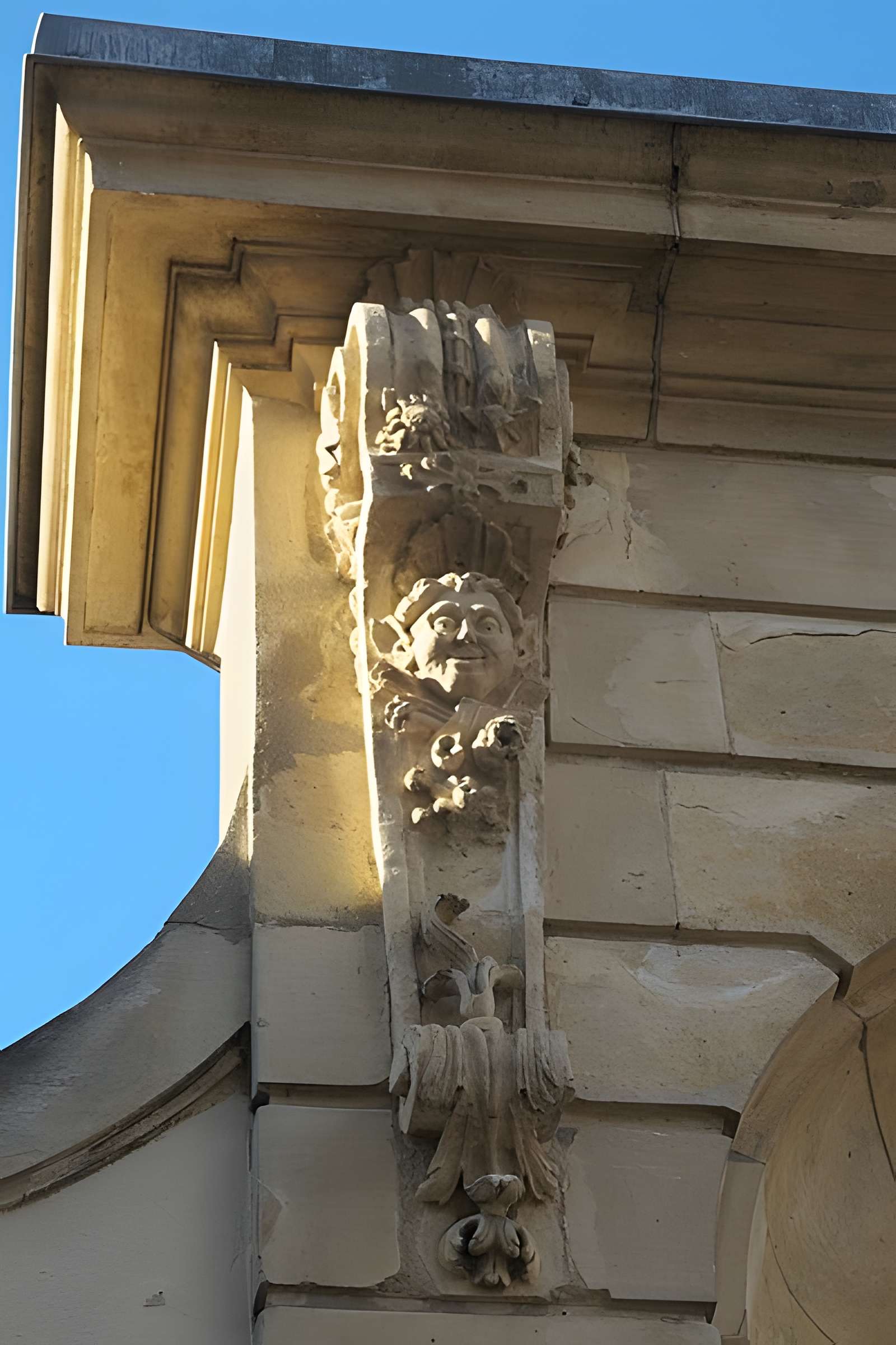 Hôtel Carsillier à Mantes-la-Jolie